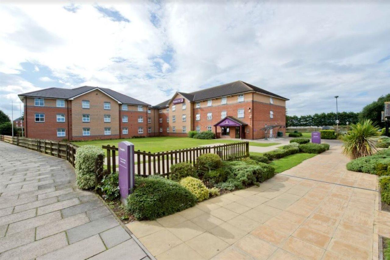 Premier East Hotel 3*